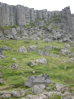 Basaltsäulen am Gerðuberg